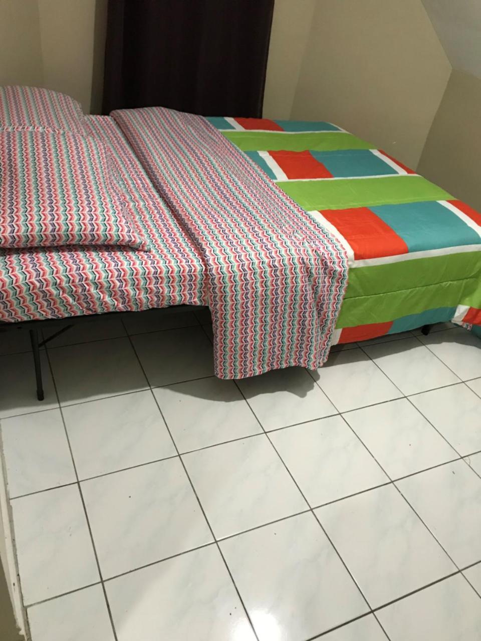 Monthly University Apartment-Elizabeth Toronto Bagian luar foto