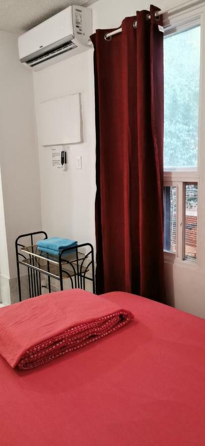 Monthly University Apartment-Elizabeth Toronto Bagian luar foto